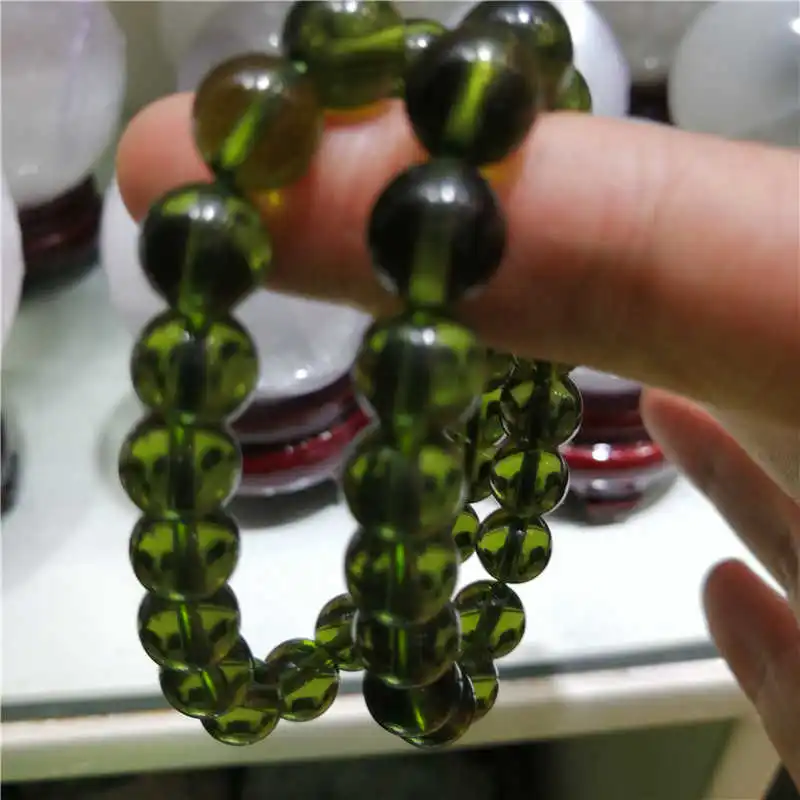 

Natural Moldavite Natural Czech meteorite fall rough stone crystal Energy stone bracelet random delivery