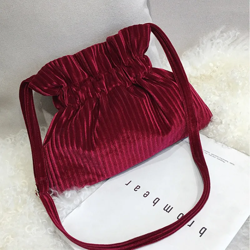 Corduroy Chain Messenger Bag Women\'s Bucket Bag Luxury Velvet Shoulder Bags Large Capacity Book Handbag Cute Crossbody Bags