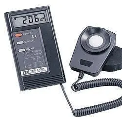 

TES Brand 1330A TES1330A Digital EMF Lux Meter Light Meter Illuminometer Luminance Meter Luxmeter