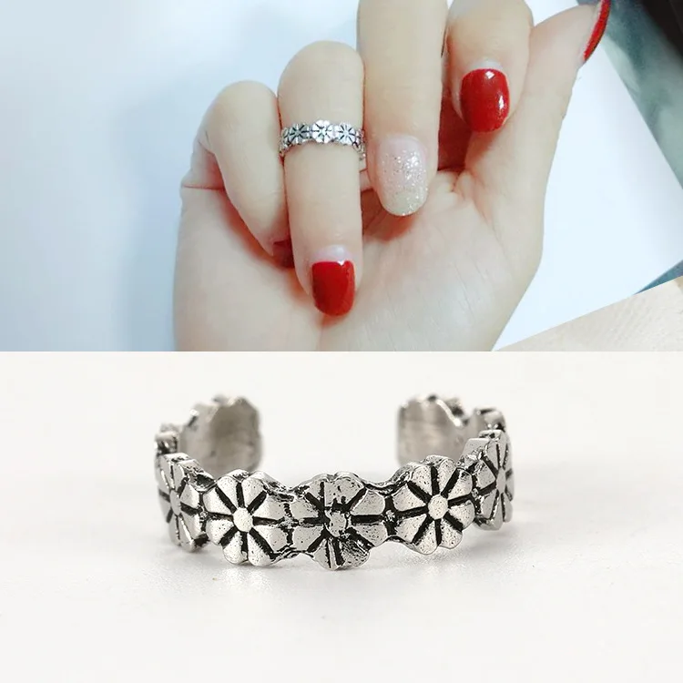 New Product Personality Fashion Summer Wild Retro Silver Small Daisy Flower Joints Adjustable Size Ring Good Luck Toe Ring