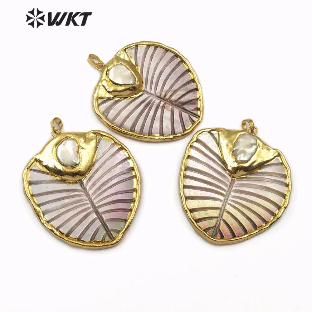 WT-JP100 WKT New Natural Shell Pendant Plant Leaf Shape with Pearl Embellished Gold Bezel for Women Jewelry Pendant Necklace