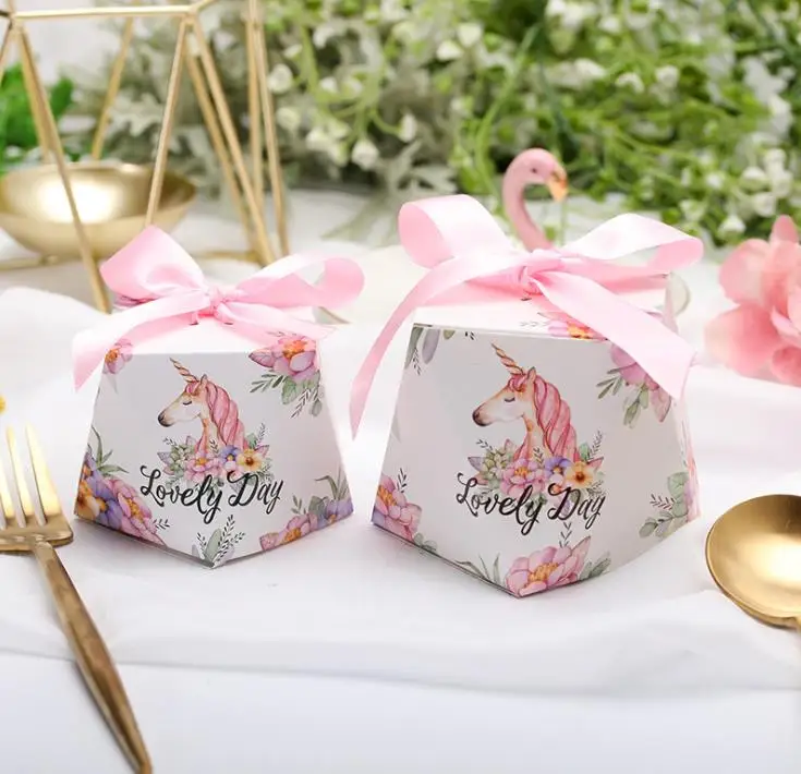 New European Diamond Candy Box Wedding Sugar Box Forest Creative Flamingo Candy Bag with Ribbon 19 Diamond Shaped Paper