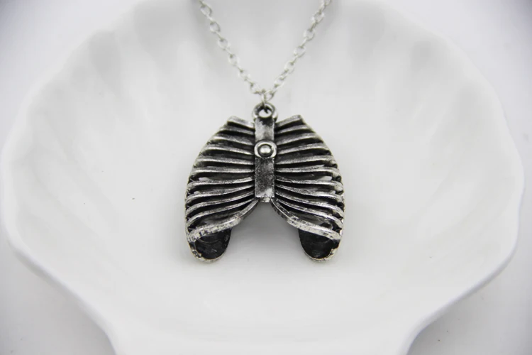 Fashion Jewelry Vintage Charm Anatomical Human Rib Cage Anatomy Pendant Necklace For Men And Women