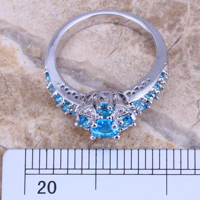 Charismatic Blue Cubic Zirconia Silver Plated Ring Size 6 / 8 / 9 E467