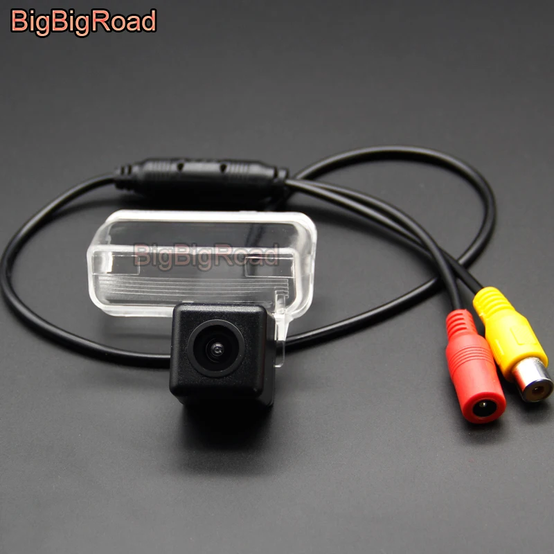 BigBigRoad Car Rear View Camera For Peugeot 206 207 307 307SM 407 Sedan 2001 -2014 Berlingo Grand Raid Ranch Partner M49 M59 MK2