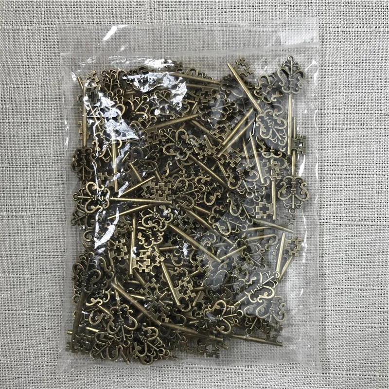 100pcs Pack for Gringotts Bank Key Wholesale Wizarding World Cosplay Gifts