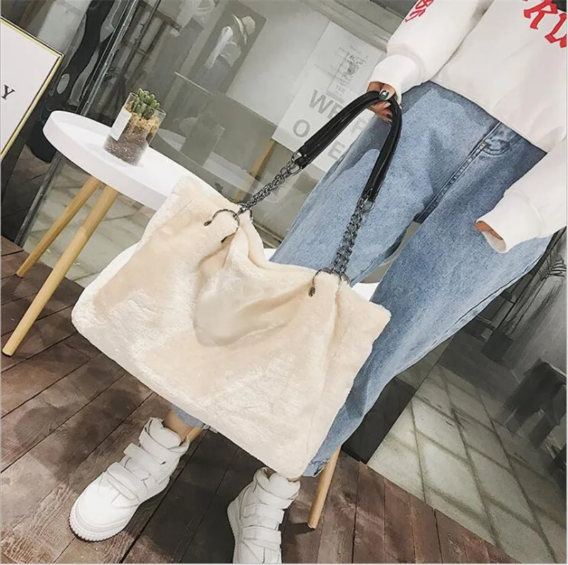 2023 Hot Women Fur large Size Handbags Casual Shopping Bags Metal Strap Travel Bags Winter Bags Drop Shipping MN868