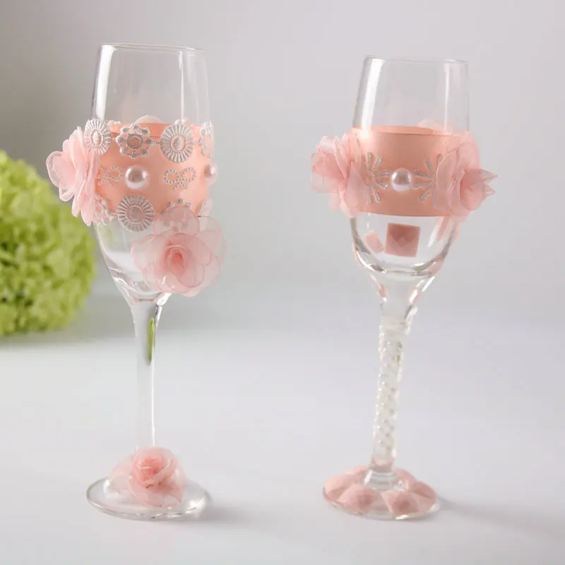 1 pair Wedding Glasses Champagne Glasses Twine Flutes Toasting  Glasses  Wedding Bride and Groom Glasses with pink flower