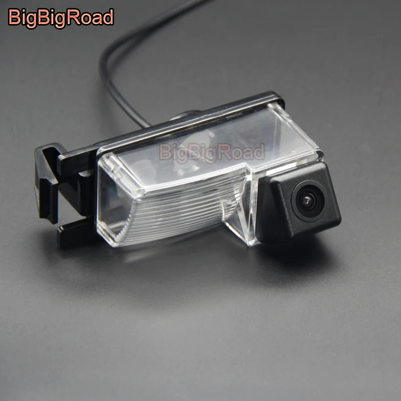 BigBigRoad Car Rear View Backup Camera For Nissan Patrol Super Safari Y61 Sentra Cube Versa Latio Geniss Livina GT-R 350Z 370Z