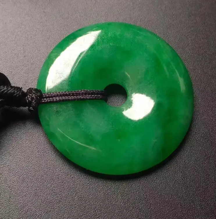 Beautiful wholesale Chinese natural hand-carved Harmony Lucky Green jade pendant + Rope Necklace Fashion Jewelry