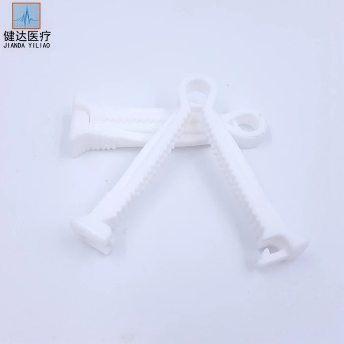 100pcs / bag disposable umbilical cord clip newborn health plastic umbilical cord scissors independent sterili