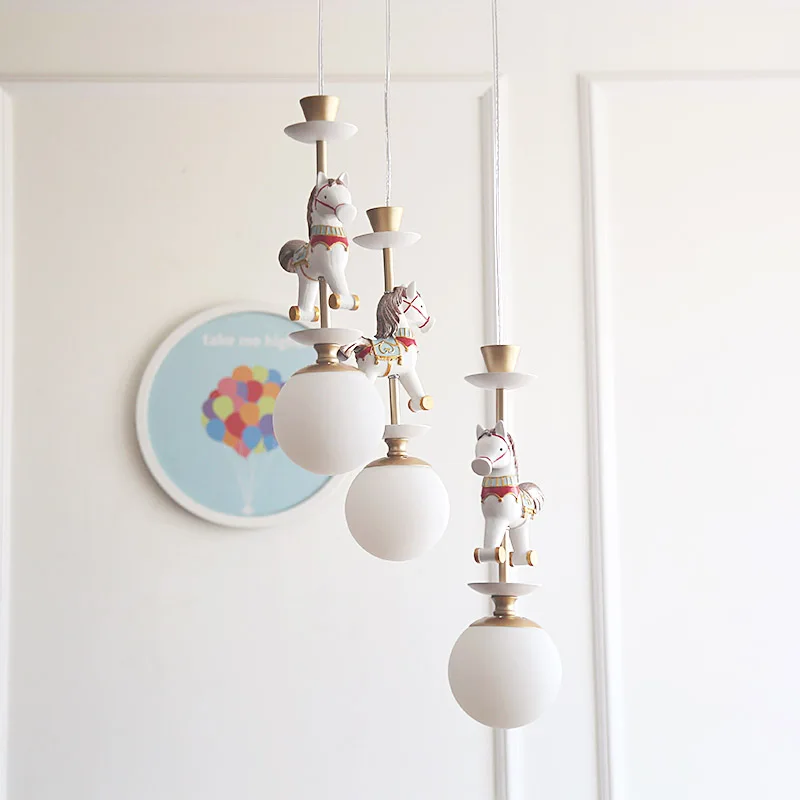 Modern wood Horse Kids Room Led hanging light bedside lamp Boys And Girls Dining Room ceiling children\'s lamp Lighting