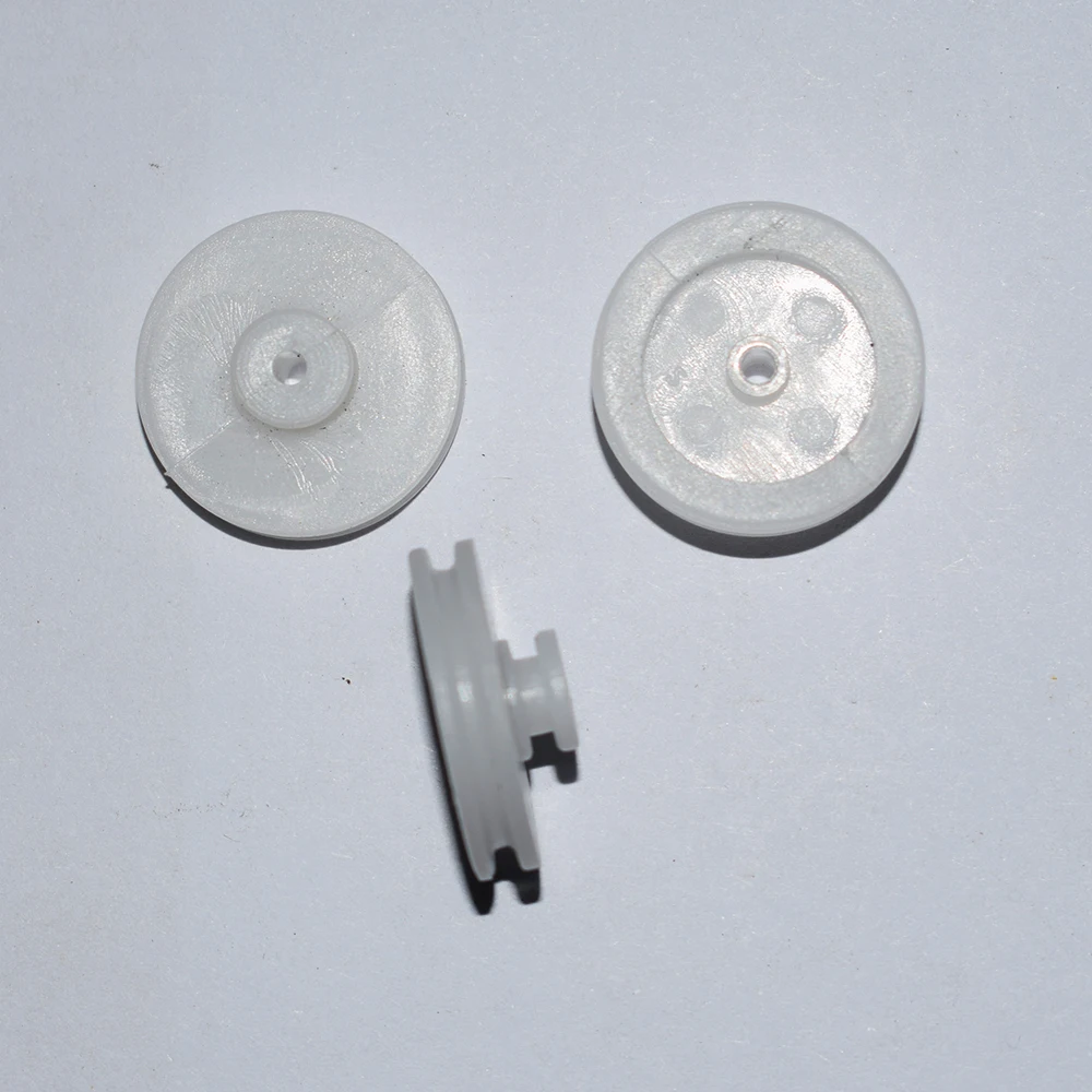 10/100pcs 20.5/7.5mm double plastic pulley 2.1mm hole dron rc car plane robot kids toys for boys diy baby accessories PU20.57.5W