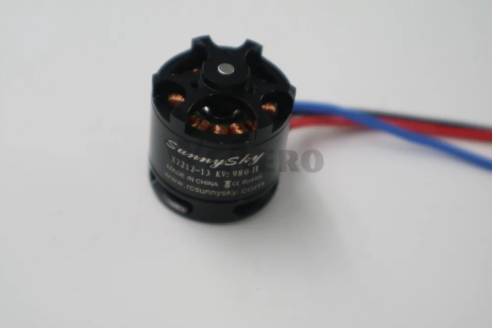 

SUNNYSKY X2212-13 KV980 Outrunner Brushless Motor (Multi-rotor Version) for Quadcopter Multicopter