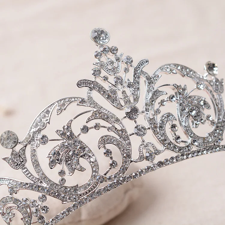 Nowe jasne wesele kryształowa Tiara korony księżniczka królowa korowód Prom Rhinestone welon opaska Tiara ślubne akcesoria do włosów