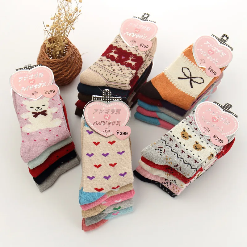 

New Christmas Gift Autumn Winter Warm Thickened Cotton Rabbit Wool Socks Pure Color Middle Tube Women Cartoon Socks 10pair/lot