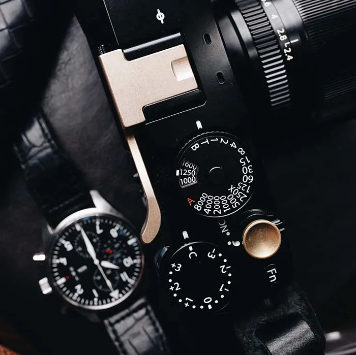 Mosiężny uchwyt na kciuk, podpórka na kciuk, osłona hot shoe do aparatu FujiFilm X100F XT20 XT10 X100F X100V x100vi Xpro2 XPRO3 XT4 XT5 XT50 XM5