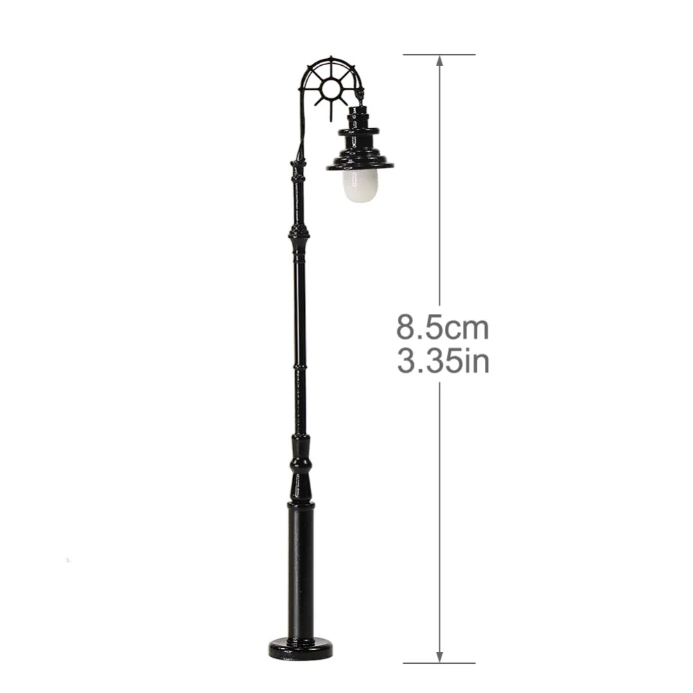 Evemodel Lot de 2 lampadaires pour terrain de jeu à l'échelle HO 1:87 6 LED, 14,8 cm