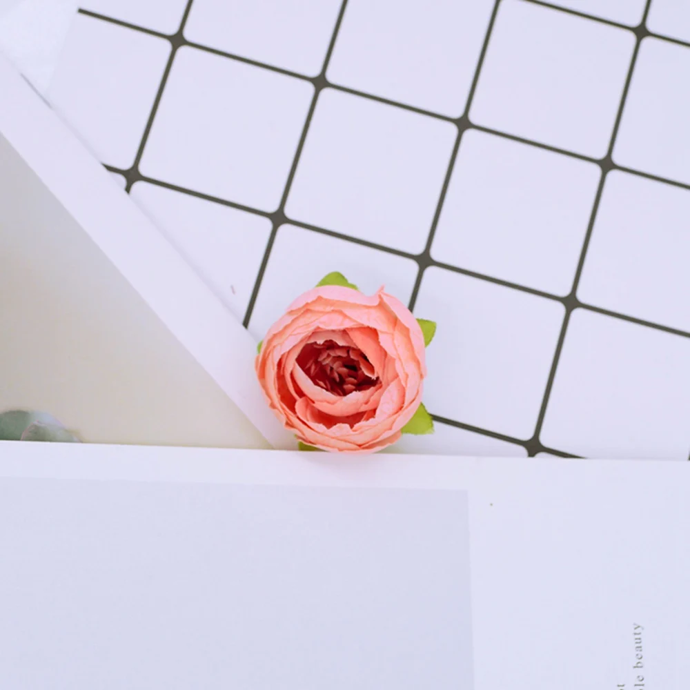 20 Stück Seiden-Teeknospen-Rosen Weihnachten Heim Raum Party Hochzeit Deko DIY Geschenke Süßigkeitenbox Günstige Künstliche Plastikblumen Wand – Detail 9