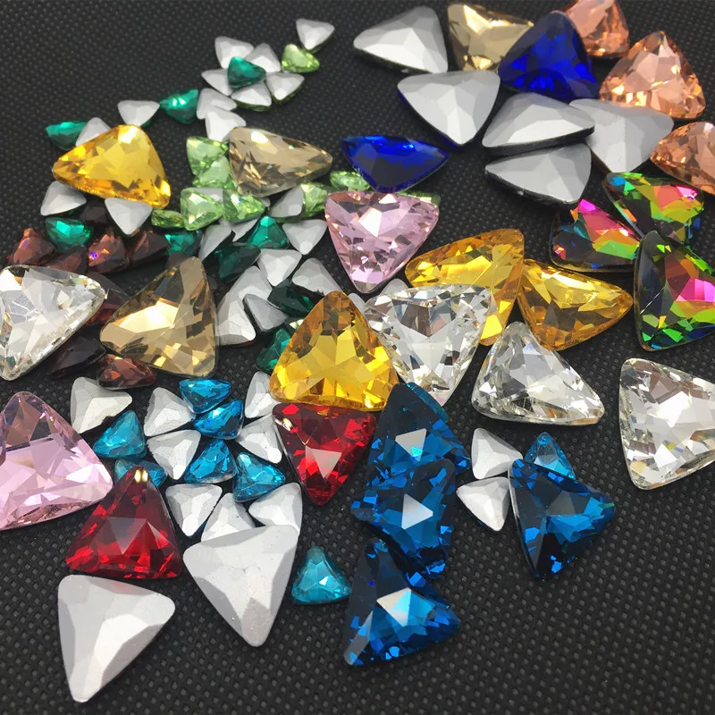 

500pcs 10mm Triangle Glass Crystal Stone Pointed back Rhinestone With Gold Lace Claw All Colors for garment diy