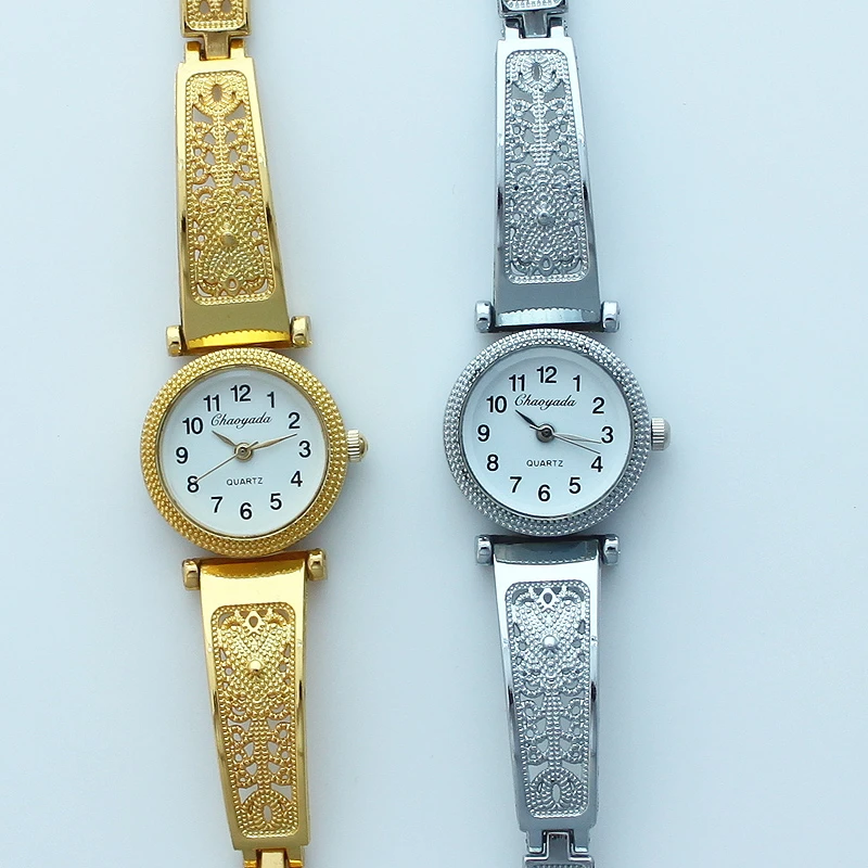 Часы наручные женские кварцевые с бабочкой, Модные Аналоговые, с браслетом, O113