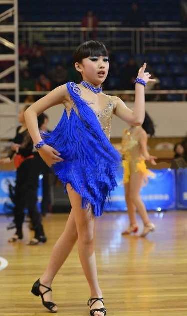 

customize teenage girl Professional blue tassel sequins Latin dance competition costumes for children sumba/rumba dress