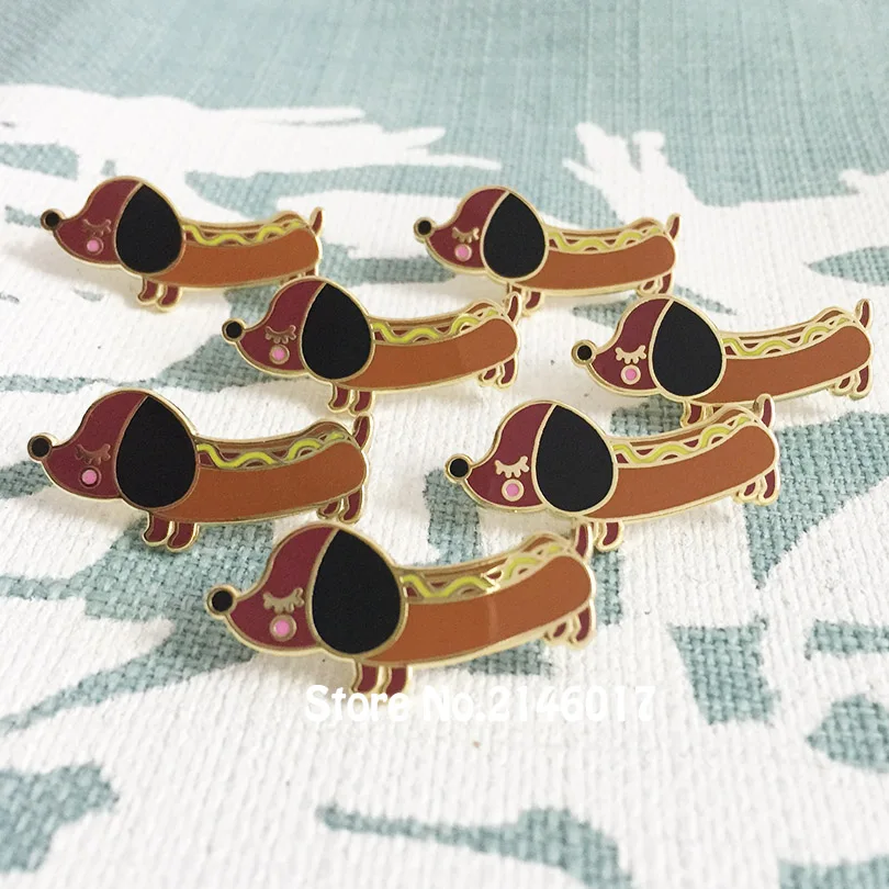 

10pcs Wholesale Wiener Dachshund Hot Doggy Badges Enamel Pins and Brooch Metal Craft Cool 30mm Diggity Cute Dog Lapel Pin