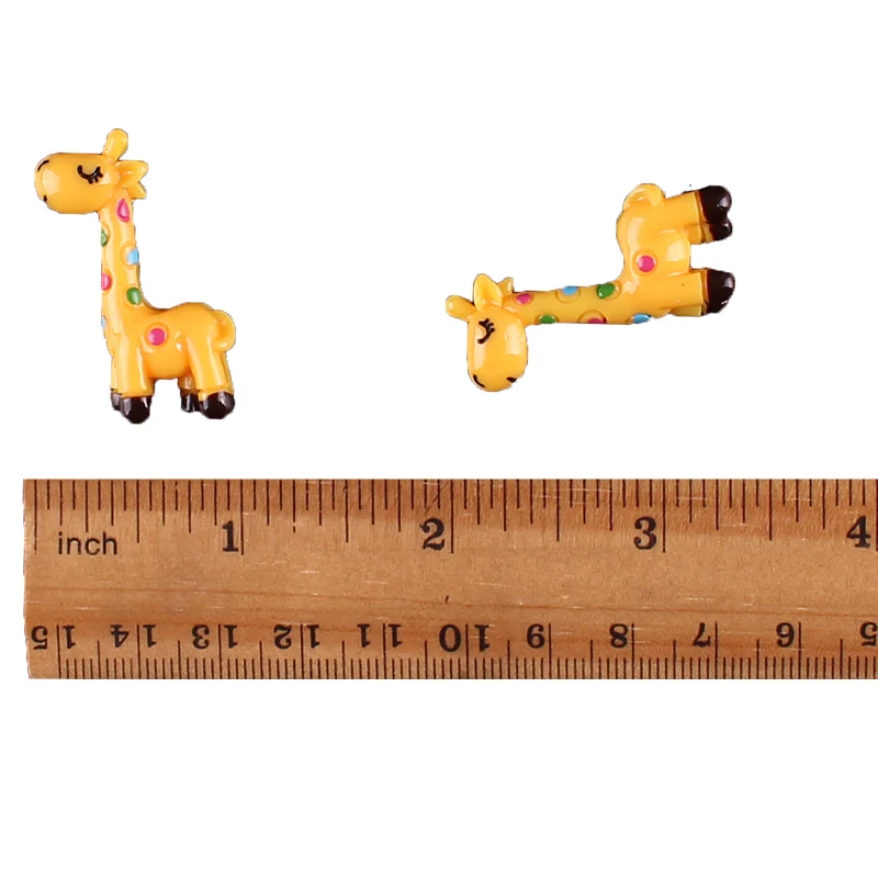 50pcs Cute Yellow Giraffe 3D Flatback Resin Scrapbooking Hair Bow Center Crafts Embellishment Flatback Charms Cabachons