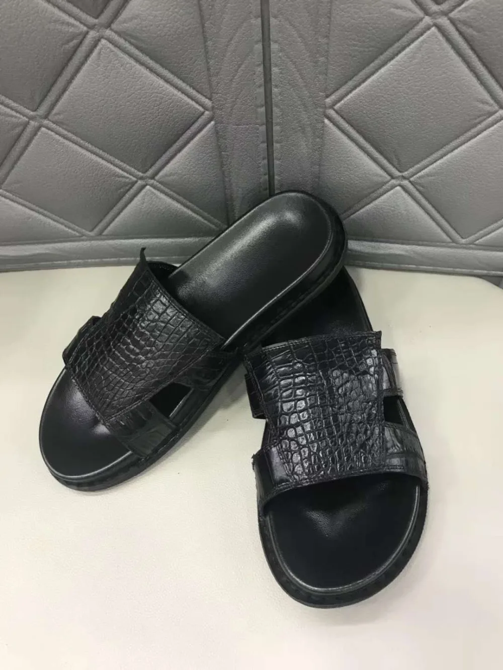 100% Genuine real crocodile skin leather men summer shoe 2019 new design summer men shoe black color cow skin inside cow lining