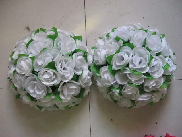 40cm white plastic center with green leaves wedding kissing flower ball party backdrop table center pieces decorative flowers