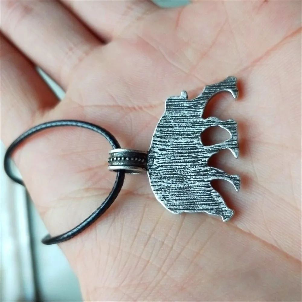 Nostalgia Newest Viking amulet jewelry Irish Knot Animal pig Pendnat Necklace Fashion Charm Boar Men Necklace 2018 Trendy Gift