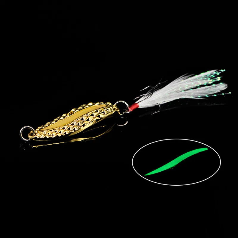 Diamond Leech Spoon Lure Bait Freshwater Bass Fishing Spoons Artificial Metal Lures Long Cast Glow Battle 5g-15g