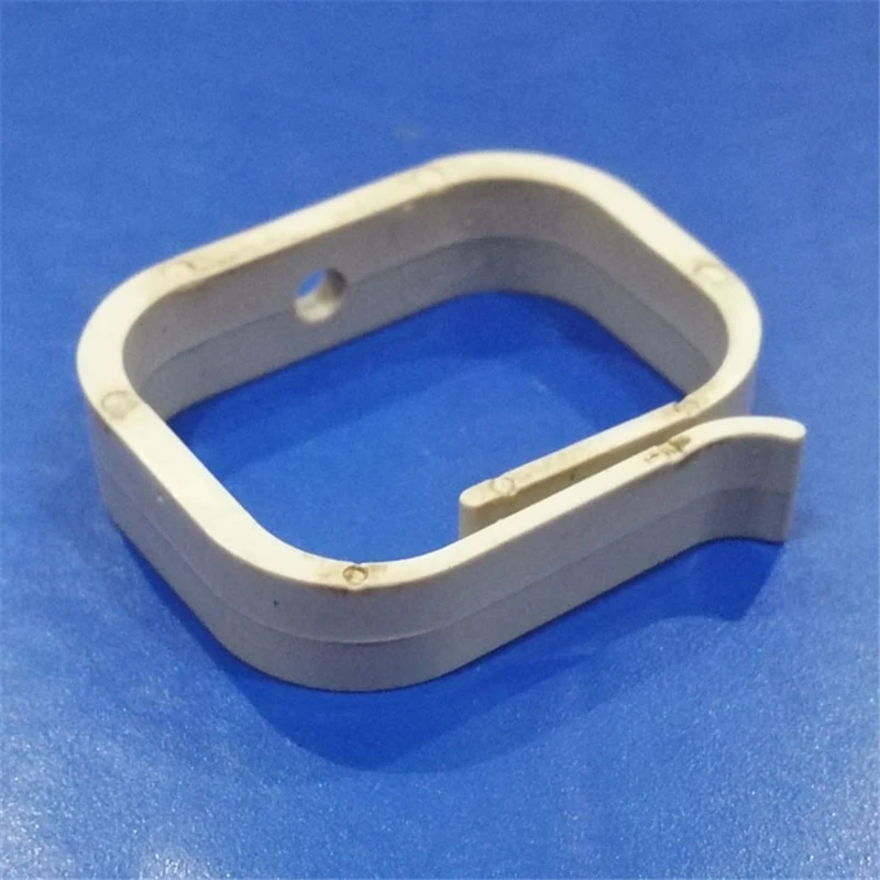 مدير الكابلات حلقة ثقب واحد مربع ABS البلاستيك لصندوق التوزيع إدارة الكابلات لخزانة الشبكة الأبيض 38*35*10 مللي متر 100 قطعة