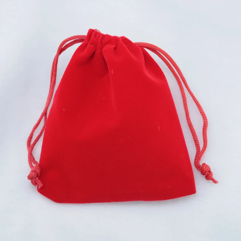 

Wholesale 100pcs/lot 10x12cm Red Velvet Bag Small Jewelry Bag Cute Charms Jewelry Packaging Bags Drawstring Pouch Candy Gift Bag