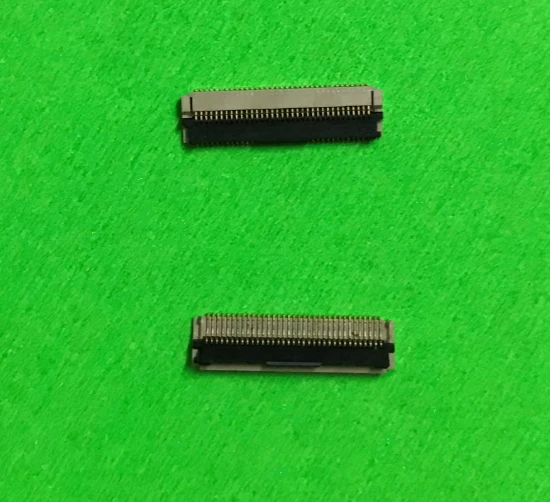 2Pcs LCD Display screen 70 pin FPC connector socket For Samsung Galaxy Tab S 10.5 T800 T801 T805 T805C  on board 70pin