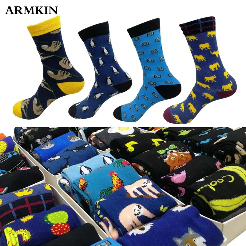 

ARMKIN 4 Pairs/lot Casual animal men socks harajuku hipster male socks skateboard Graffiti happy funny socks cotton calcetines