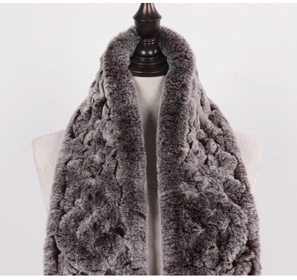 Neue Damen-Schals aus 100% natürlichem Rex-Kaninchenfell, langer Stil, gestrickte Rex-Kaninchenfell-Quastenschals, warme Echtfell-Schals für den Winter. – Detail 7