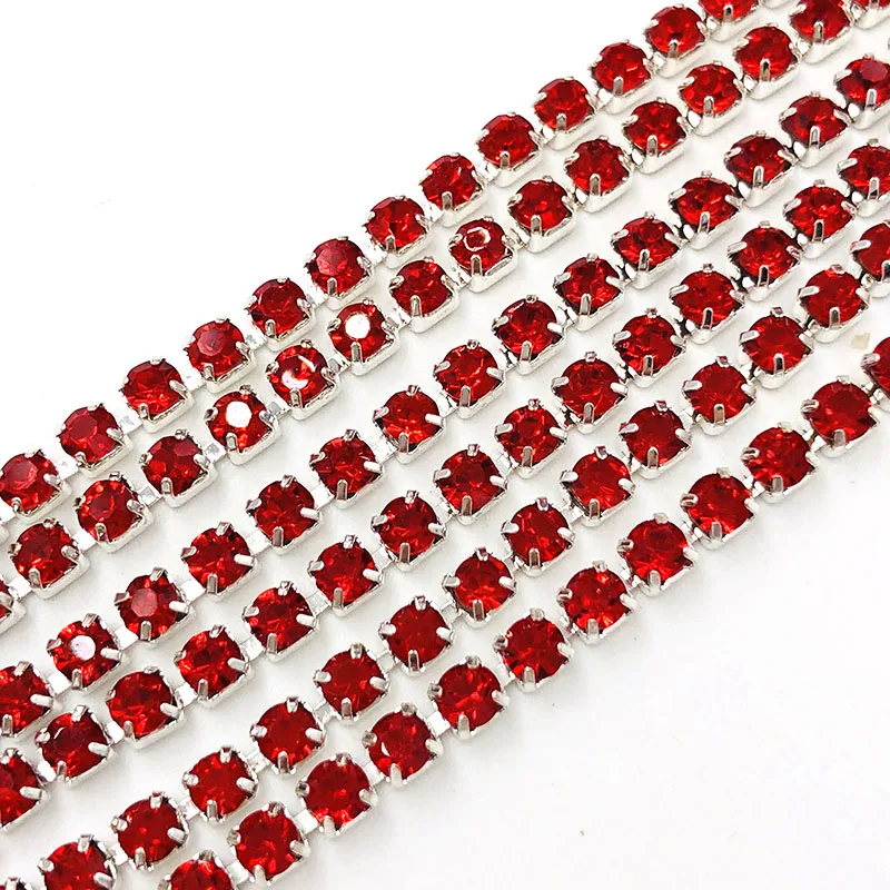 Free shipping 5 yards/bag Super bright encryption Red 2mm-4mm silver base glass rhinestones cup chain diy clothing accessories