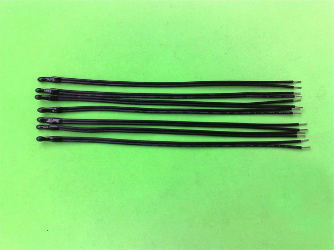 

Free Shipping 100pcs/lot Epoxy probe 4100 NTC Temperature Sensor 4100 10K NTC Sensor +-2% 150mm thermistor ntc 10K