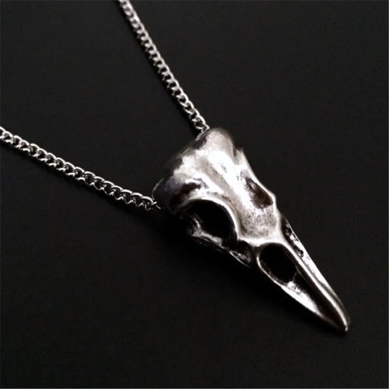 

Jingyang 2022 New Pattern Gothic Restore Necklace Ancient Ways Human Skeleton Bird Head Pendeloque Cut Ornaments Clavicle Chain