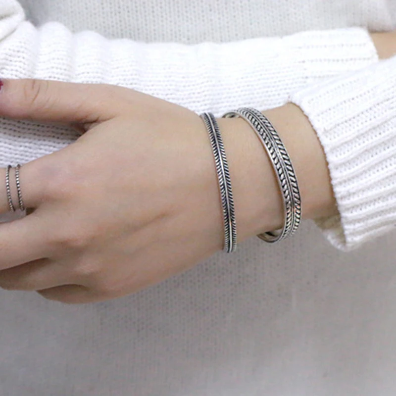 XIYANIKE Hot Selling Silve Plated  Silver Color Vintage Decorative Leaves Pattern Open Bracelet Bangle For Women Men