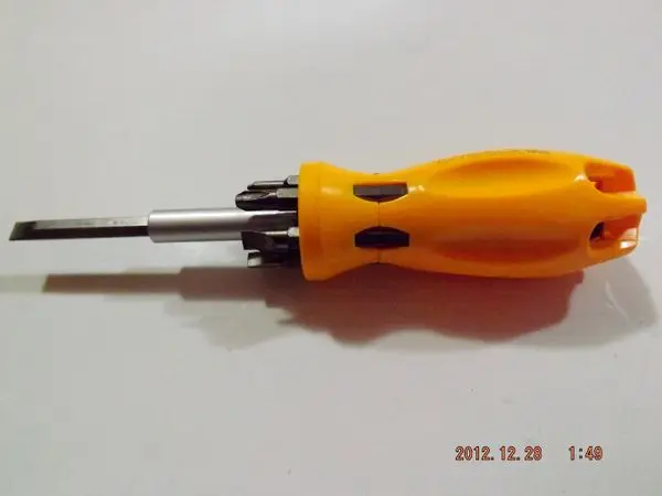 Hand tool 7 in 1 universal screwdrivers set for repairing opening NO.20640-A