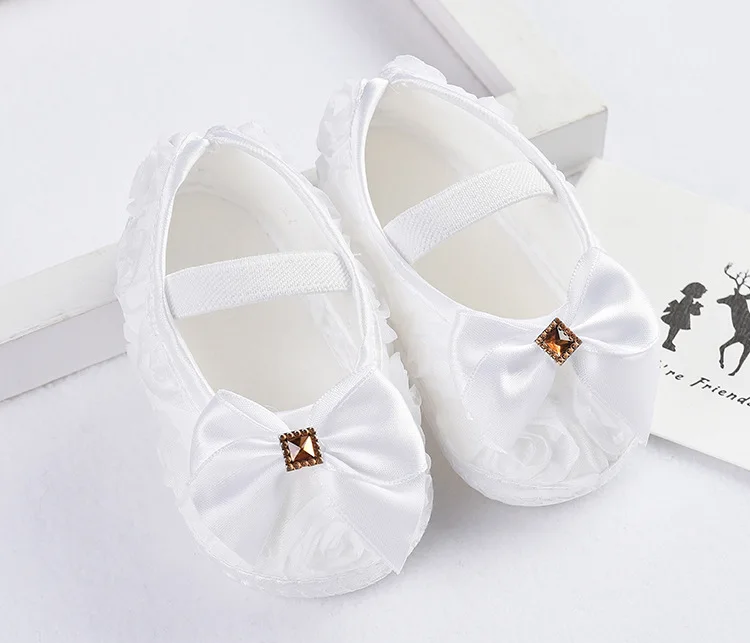 Hot Sale Baby Spring Summer Autumn Shoes  Princess Flower Butterflyknot baby Shoes for Newborn Girls Booties