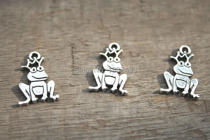 15pcs-Frog Charms Antique Tibetan Silver Tone Frog pendants/charms 22x14mm