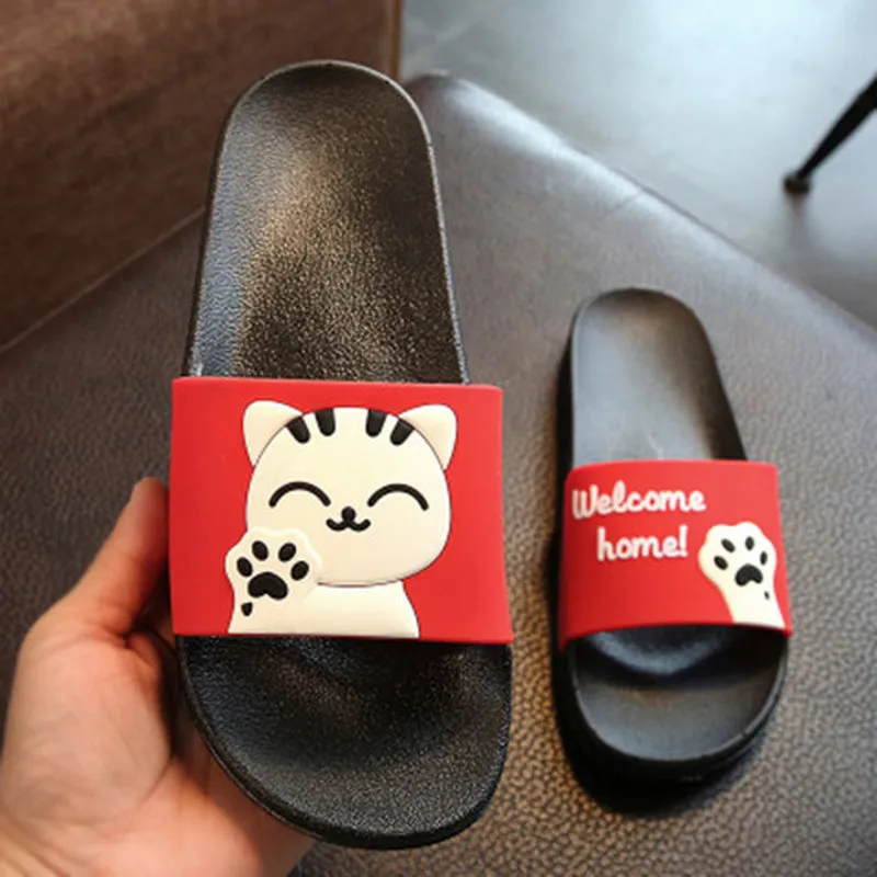 Musim Panas Wanita Sandal Pasangan Liburan Pantai Slide Unisex Sandal Kartun Kucing Cetak Mandi Alas Kaki Keluarga Yang Sesuai dengan Sepatu