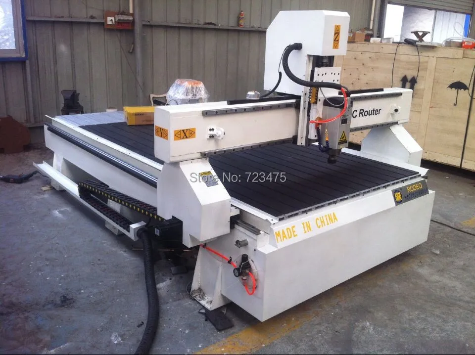 Robotec-fresadora CNC de 3 ejes/4 ejes (rotativo opcional), máquina fresadora de madera CNC, precio bajo, 1325 de puntifunción/2 años de garantía