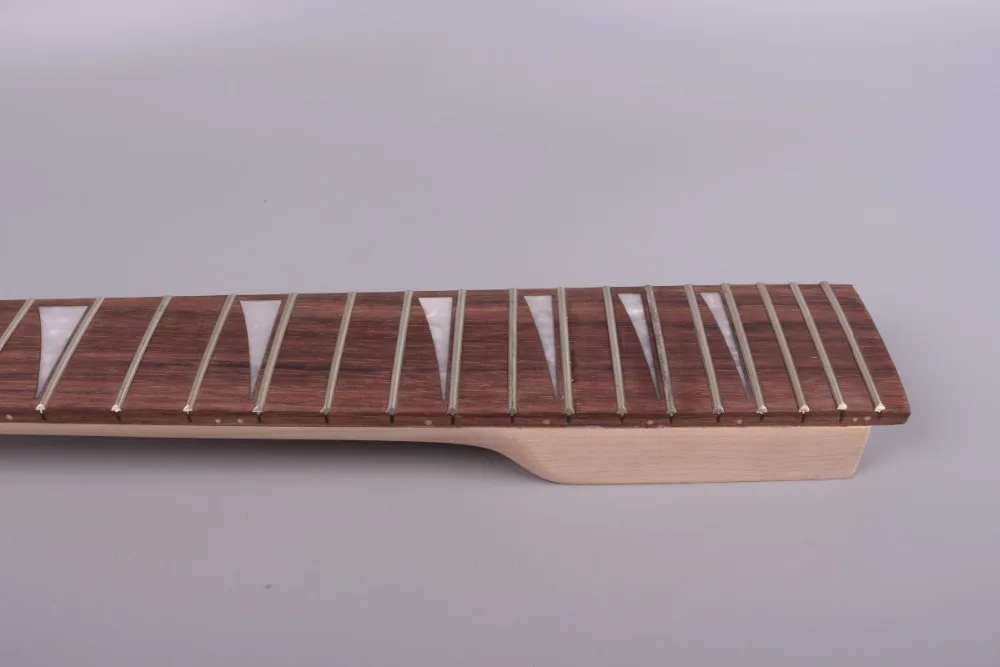 25.5 INCH unfinishede lectric guitar neck 24 fret floyd rose locking nut. maple made and rosewood fingerboard 031#