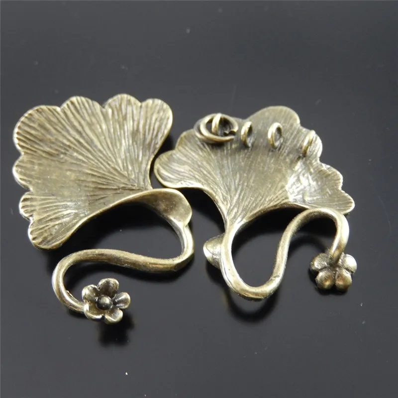 (8Pieces) Retro Bronze Tone Copper Ginkgo Leaves Necklace Pendant Bracelet Charms 29*26mm  Women Bohemia Jewelry Findings  04625