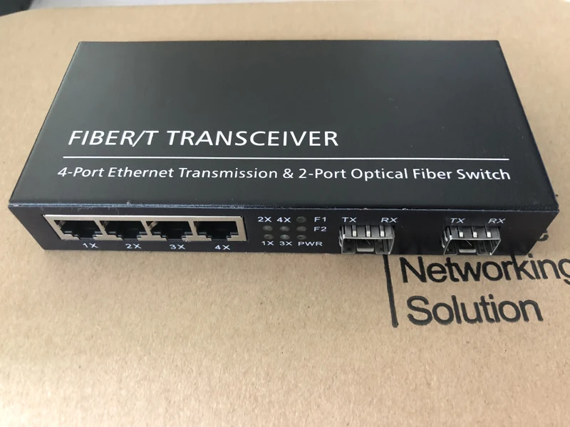 2 Giga SFP and 4 1000Mbps Tx Port Fiber switch Media Converter