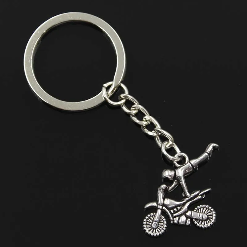 New Fashion Men 30mm Keychain DIY Metal Holder Chain Vintage Motorcycle Motorcross 25x25mm Silver Color Pendant Gift